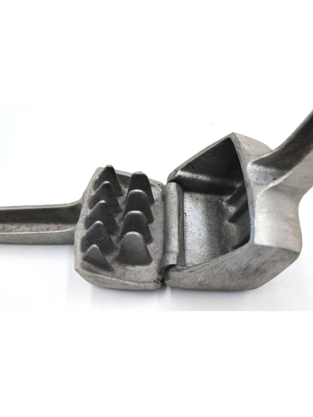Vintage Crush-A-Cube Ice Cube Crusher Cast Metal Bar Cocktail Tool USA - Picture 9 of 14